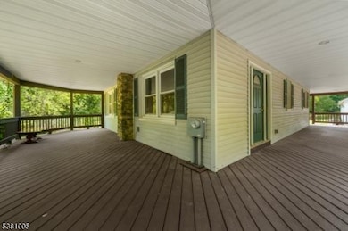 41 Coddington Rd, Whitehouse Station, NJ 08889 - photo 4