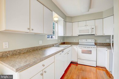 9526 Sea Gull Ct, North Beach, MD 20714 - photo 7