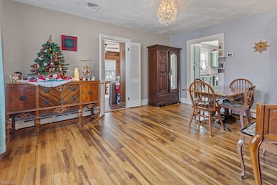 1121 Clay St, Franklin, VA 23851 - photo 2