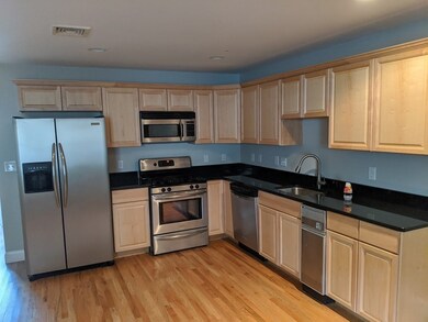 2 Lee Hill Rd unit 4, Roslindale, MA 02131 - photo 4