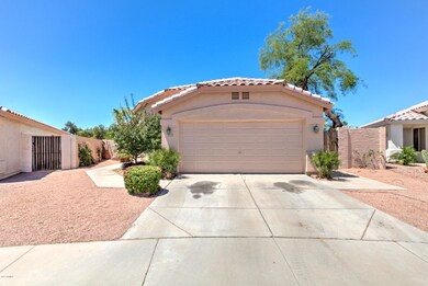 712 W Greentree Dr-2