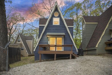 541 Iroquois Lane, Lampe MO