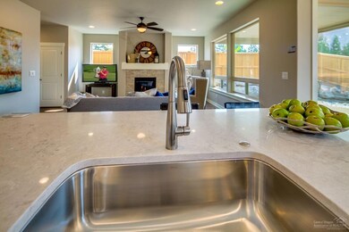 20856 SE Humber Ln, Bend, OR 97702 - photo 7