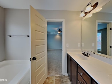 6_pc_TEju53Mc7P_vja3dHFDGs_layout_1