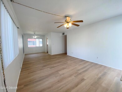 303 Ridge Blvd unit 1060, South Daytona, FL 32119 - photo 4