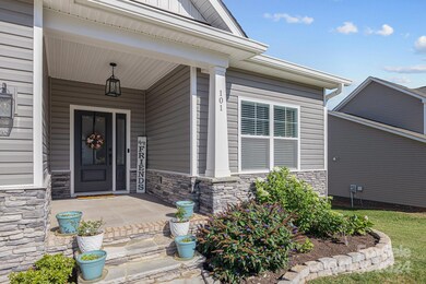 101 Lake George Dr, Shelby, NC 28152 - photo 5