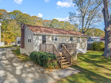 48 Billow Rd, Niantic, CT 06357 - photo 3