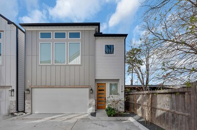 804 Woodcrest Dr unit F, Houston, TX 77018 - photo 2