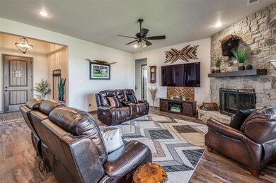 350 County Road 4699, Boyd, TX 76023 - photo 6