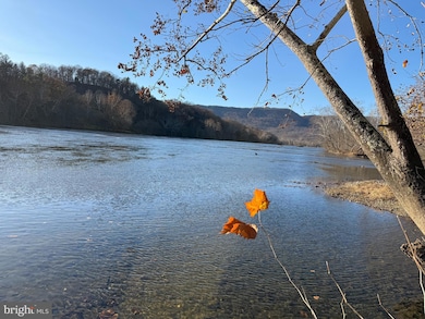 1778 T Bird Dr, Front Royal, VA 22630 - photo 2