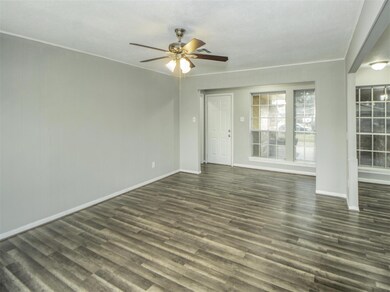 7730 Vernwood St, Houston, TX 77040 - photo 6