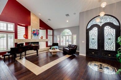 AWESOME VAULTED CEILINGS