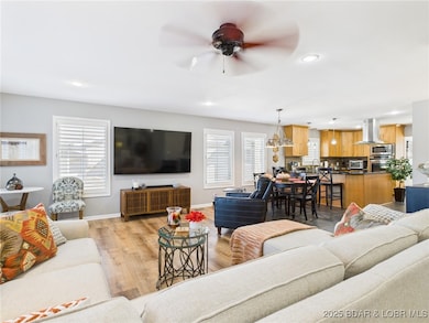 637 Castle Garden Rd, Sunrise Beach, MO 65079 - photo 5