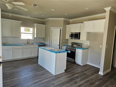 4446 Carlton St, Corpus Christi, TX 78415 - photo 7