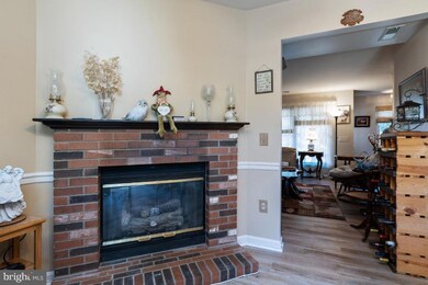 871 Waterford Dr, Frederick, MD 21702 - photo 5