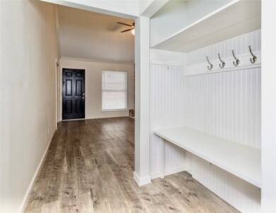 4218 Townes Forest Rd, Friendswood, TX 77546 - photo 4