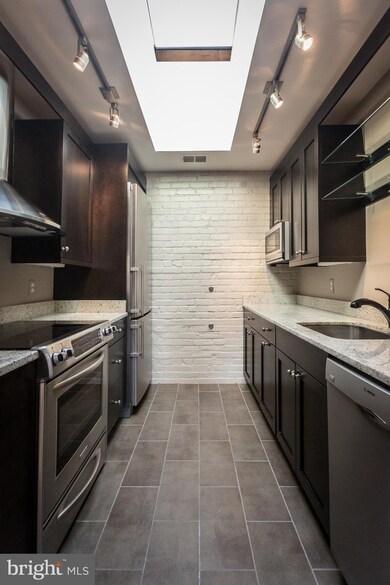 1848 Wyoming Ave NW unit 401, Washington, DC 20009 - photo 7