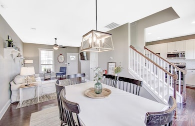 689 Cardwell Ln, Fletcher, NC 28732 - photo 6