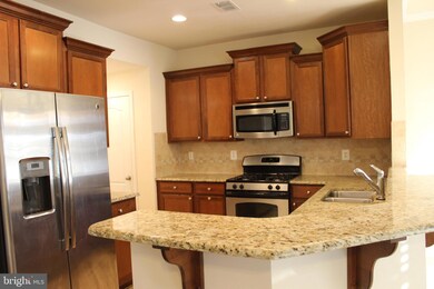 23219 Observation Dr, Clarksburg, MD 20871 - photo 6