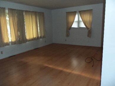 1361 Park Blvd, Morris, IL 60450 - photo 4