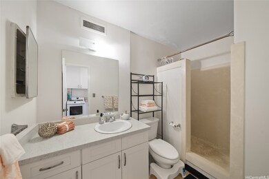 The Kalia unit B602, Honolulu, HI 96815 - photo 5
