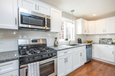 24 Benefit St, Methuen, MA 01844 - photo 6