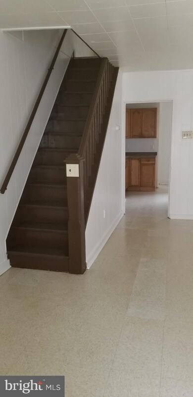 465 Atlantic Ave, Lancaster, PA 17602 - photo 4