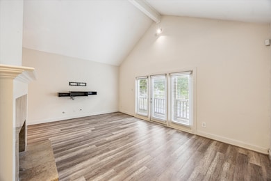 2100 Tanglewilde St unit 684, Houston, TX 77063 - photo 5