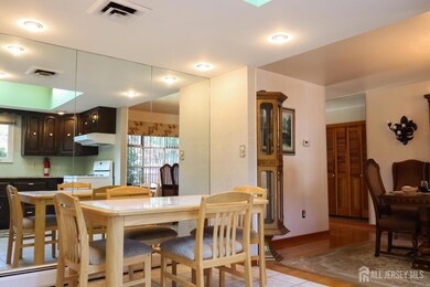 20 Oliver Ave, Edison, NJ 08820 - photo 6