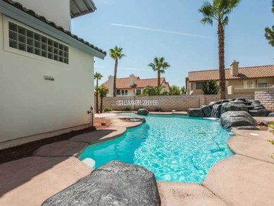 9521 Cape Sable Ln, Las Vegas, NV 89117 - photo 4