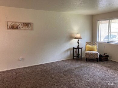 612 E Florida Ave, Nampa, ID 83686 - photo 2