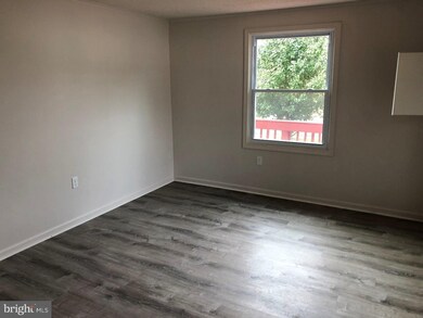 32 Bailey St, Woodstown, NJ 08098 - photo 5