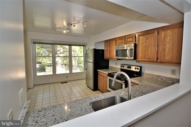 1513 Templeton Place, Rockville, MD 20852 - photo 6