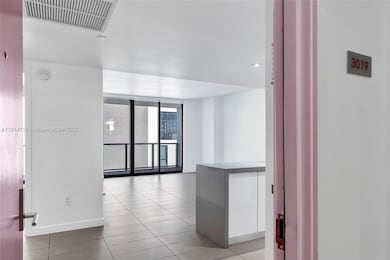 CANVAS unit 3019, Miami, FL 33132 - photo 7