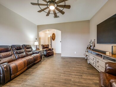 1117 Serendipity Cir, Sanger, TX 76266 - photo 6