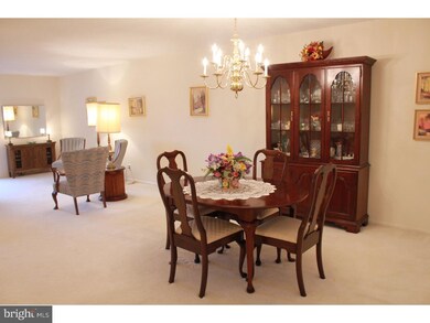 20739 Valley Forge Cir, King of Prussia, PA 19406 - photo 5