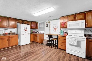 621 W Central Ave, Greensburg, IN 47240 - photo 7