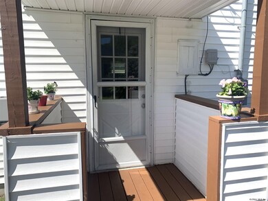 47 Vics Ct, Albany, NY 12205 - photo 7