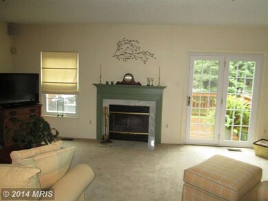1516 Ashburnham Dr, Crofton, MD 21114 - photo 3