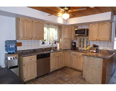 221 Cocasset St, Foxboro, MA 02035 - photo 4