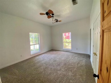 108 Soward Ave, Weatherford, TX 76086 - photo 6