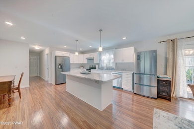 226 Well Rd, Greeley, PA 18425 - photo 6