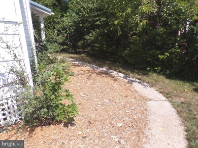 164 B St, Keyser, WV 26726 - photo 3