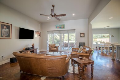 32019 Magnolia Walk-102
