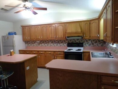 3086 Jefferson Ave, Crestview, FL 32539 - photo 5