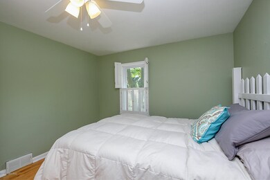 10624 Shaver Rd, Portage, MI 49024 - photo 7