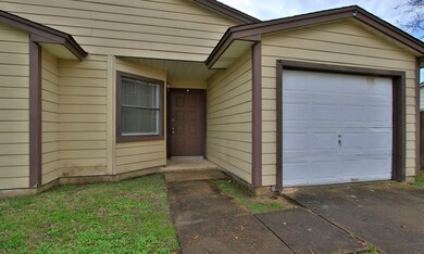24303 Running Iron Dr, Hockley, TX 77447 - photo 2