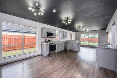 5603 Blackjack Ln, Houston, TX 77088 - photo 7