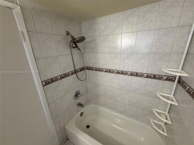 310 Fontainebleau Blvd unit 401, Miami, FL 33172 - photo 6