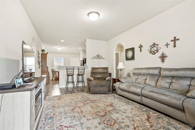 1541 S 30th Ct, Broken Arrow, OK 74014 - photo 3